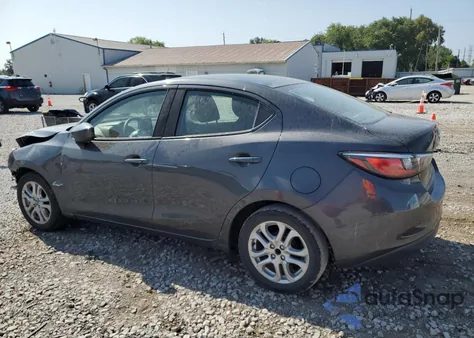 2018 Toyota Yaris Ia из США, поврежденный, VIN 3MYDLBYV9JY307065